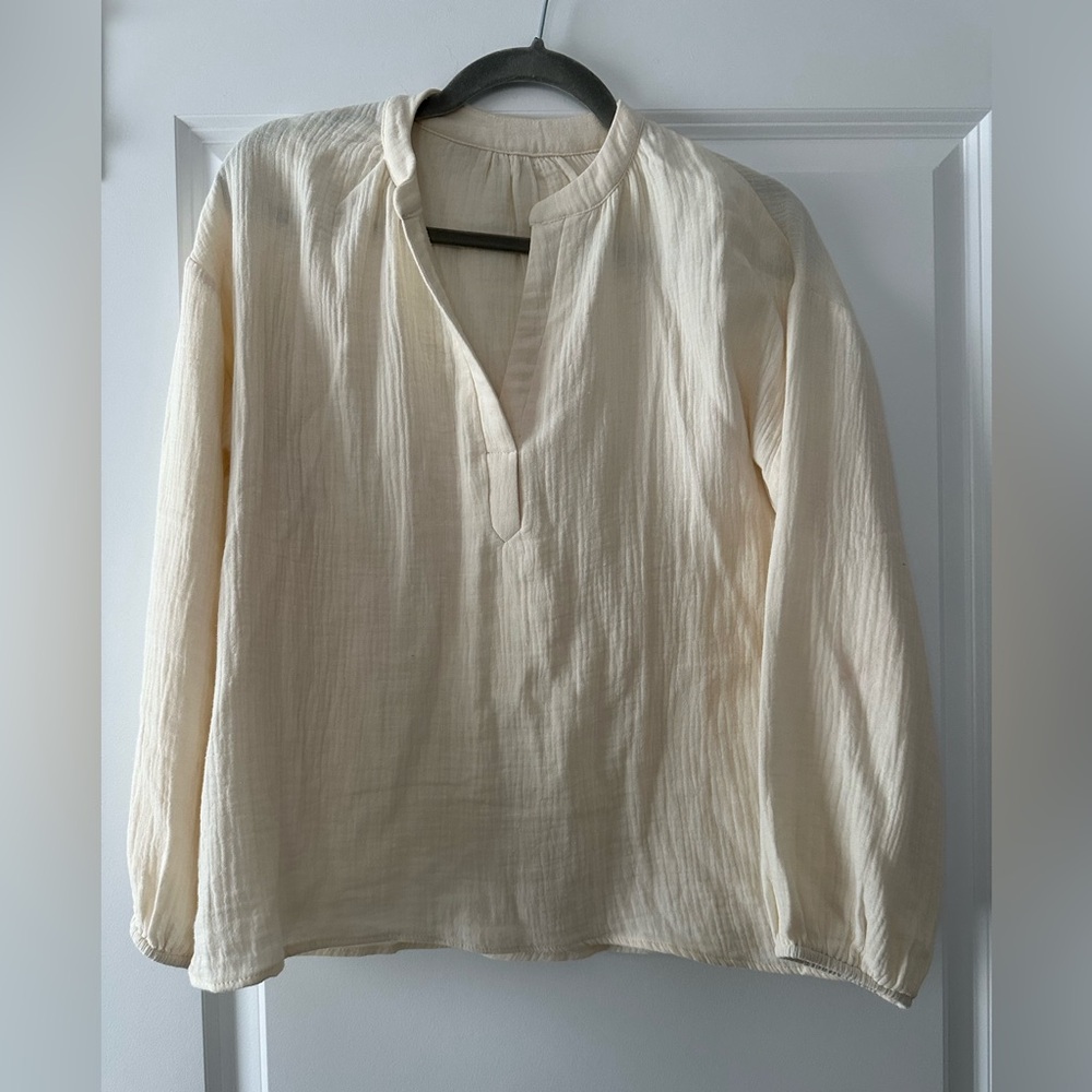 Gauzy peasant blouse, small, EUC - Picture 4 of 4